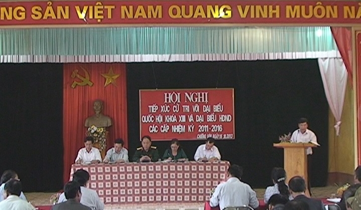 Abgeordnete treffen Wähler in mehreren Provinzen landesweit